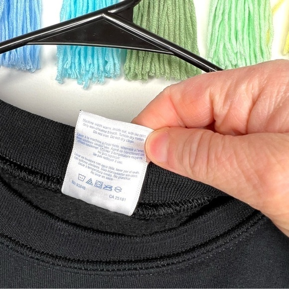 Oregon Holidays Santa Sleigh Mountain Cozy Pullover Crewneck Sweatshirt Large - Picture 8 of 12